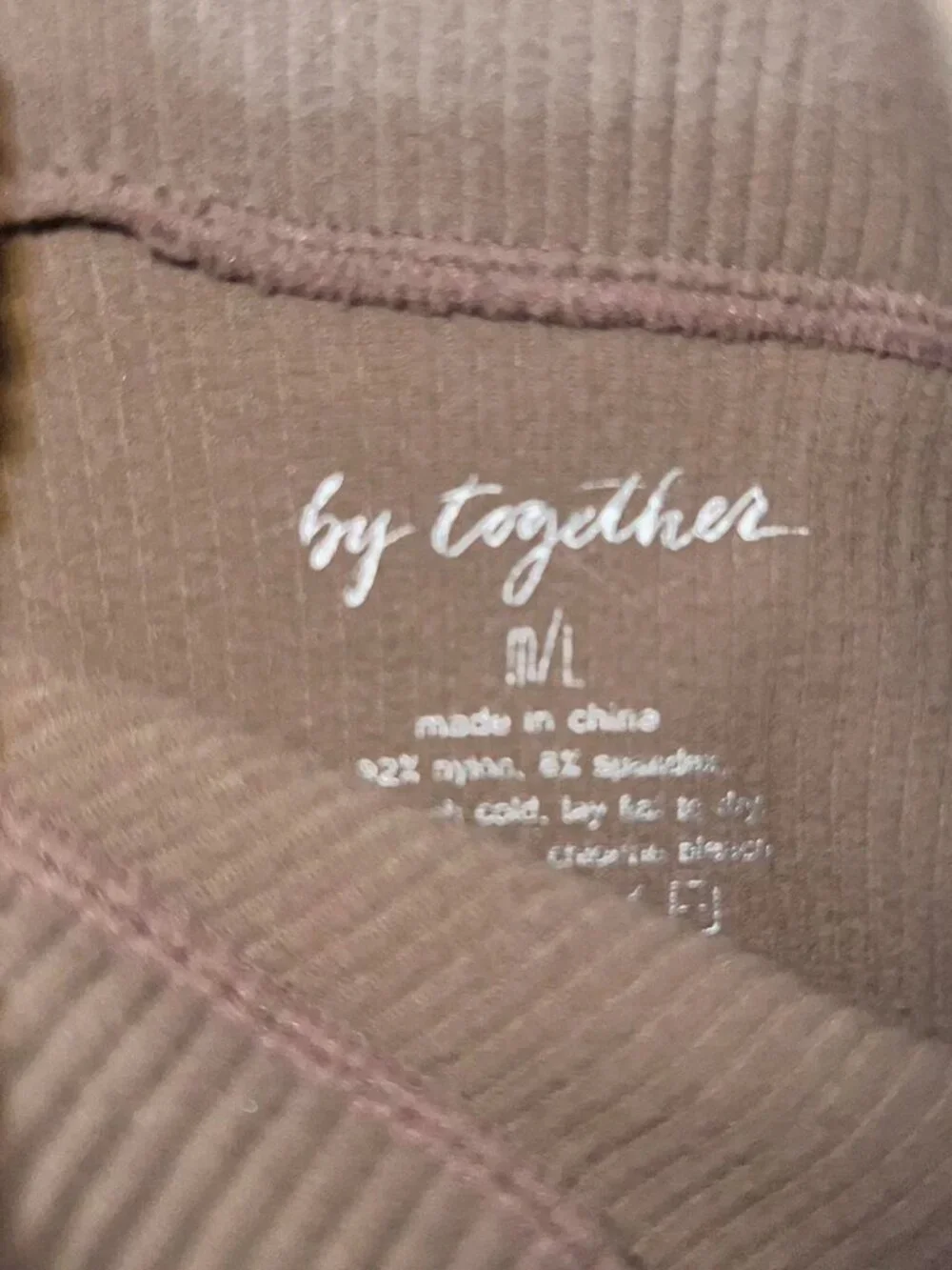 Light Ribbed Compression Mock Neck Tank Top - Picture 3 of 3